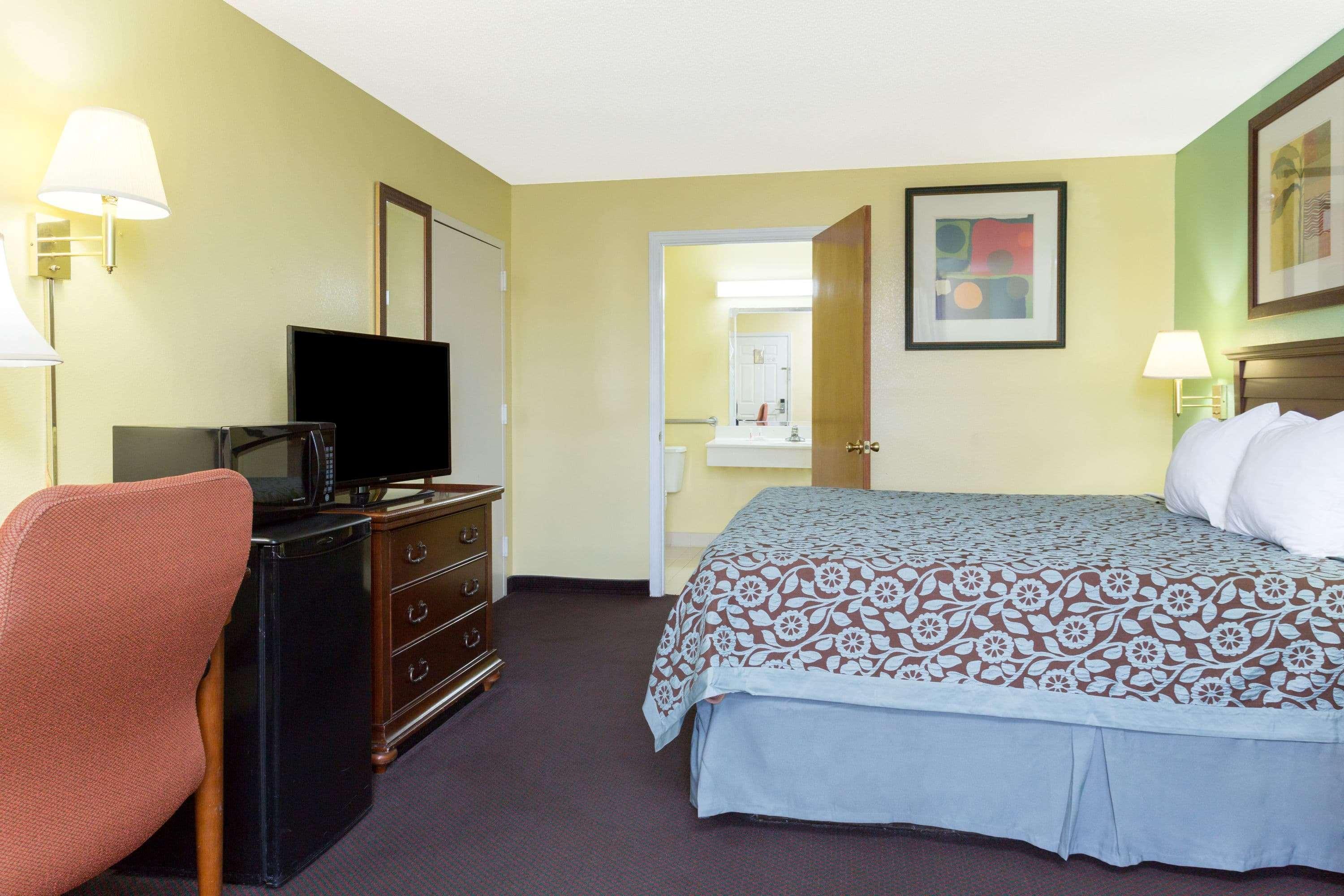 Days Inn Lamont/Monticello Eksteriør billede